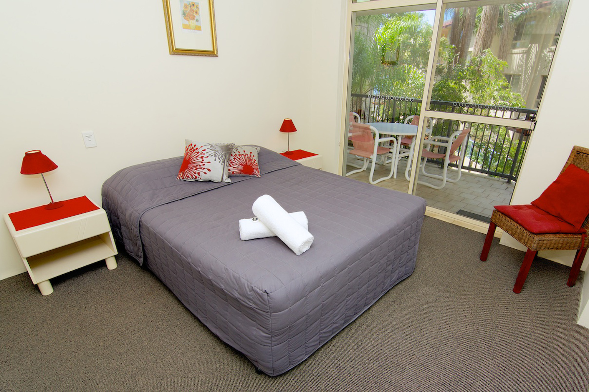 Bayview Beach Holiday Apartments Gold Coast Family Accommodation